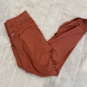 Fabletics capris length with open twist